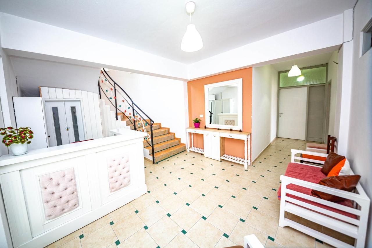 Ideal ApartHotel Saranda Exterior foto