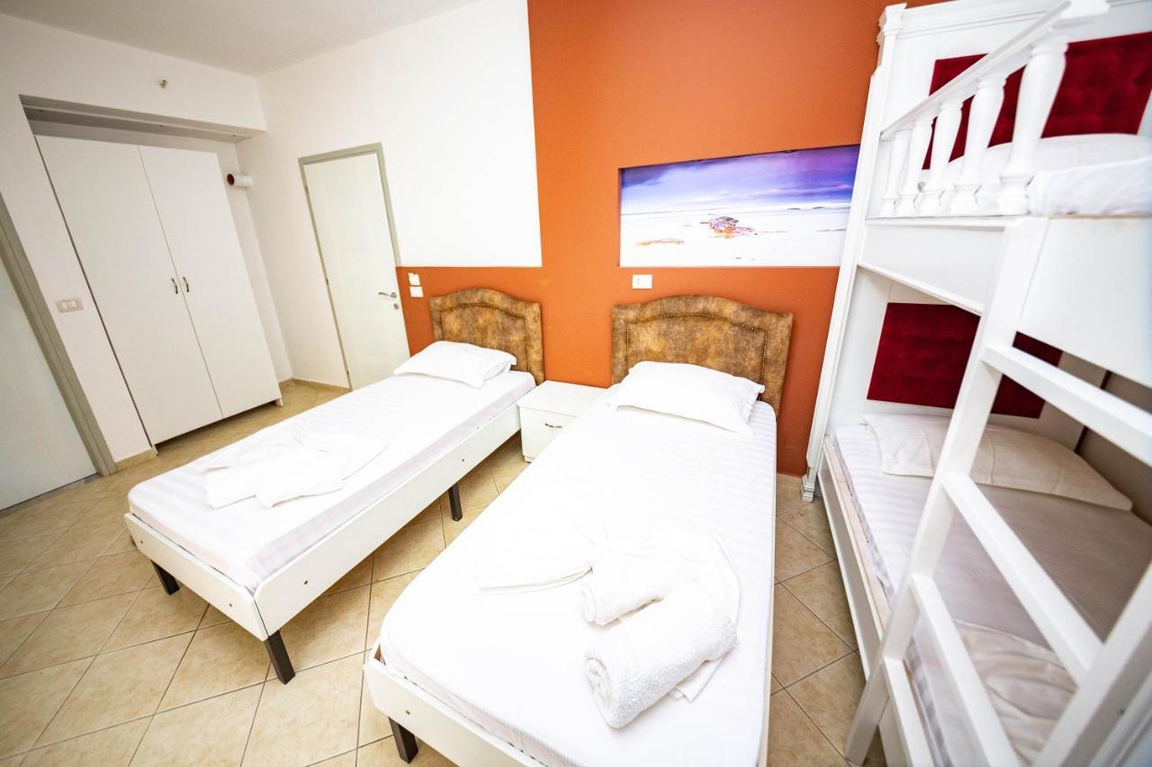 Ideal ApartHotel Saranda Exterior foto