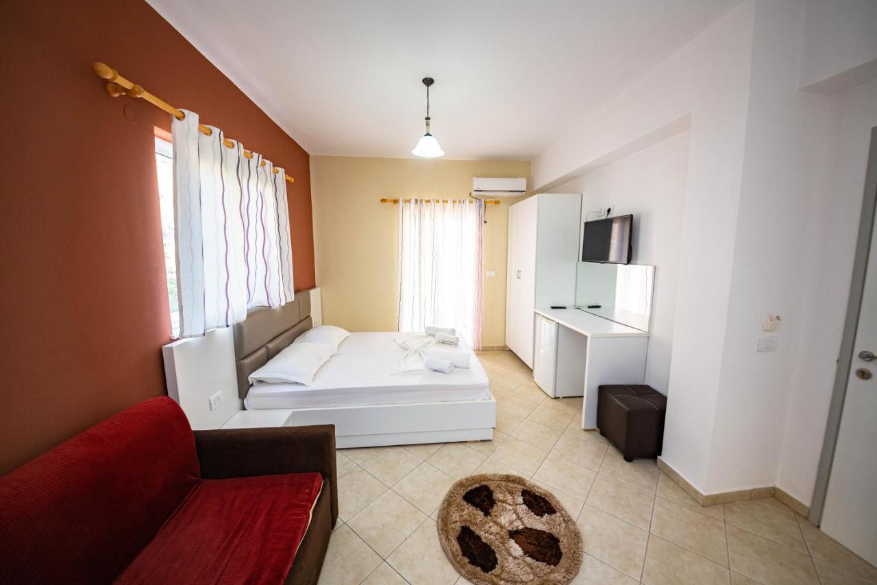 Ideal ApartHotel Saranda Exterior foto